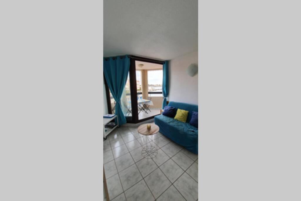 Bel Appartement Vue Sur Le Lac Marin Avec Piscine Le Barcarès エクステリア 写真